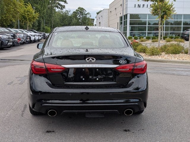 2023 INFINITI Q50 LUXE