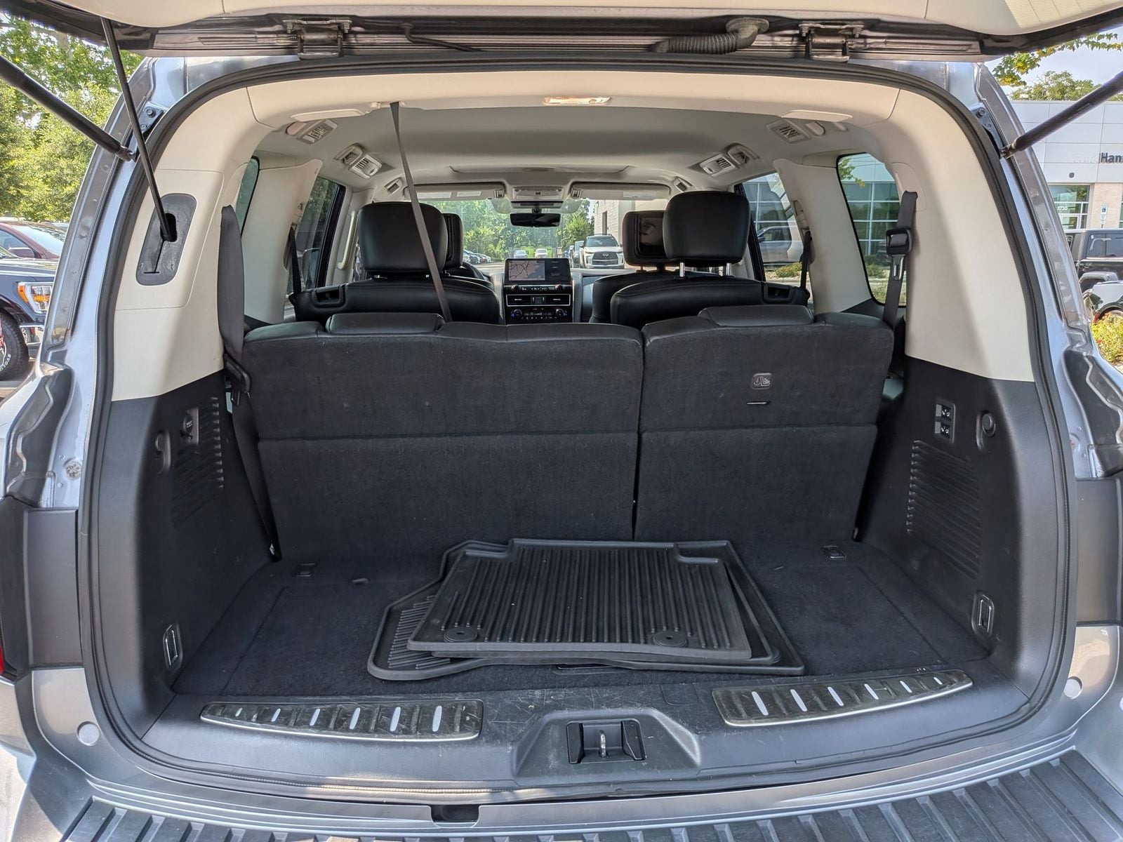 2022 Nissan Armada Platinum