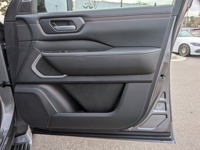 2025 Nissan Armada Platinum Reserve