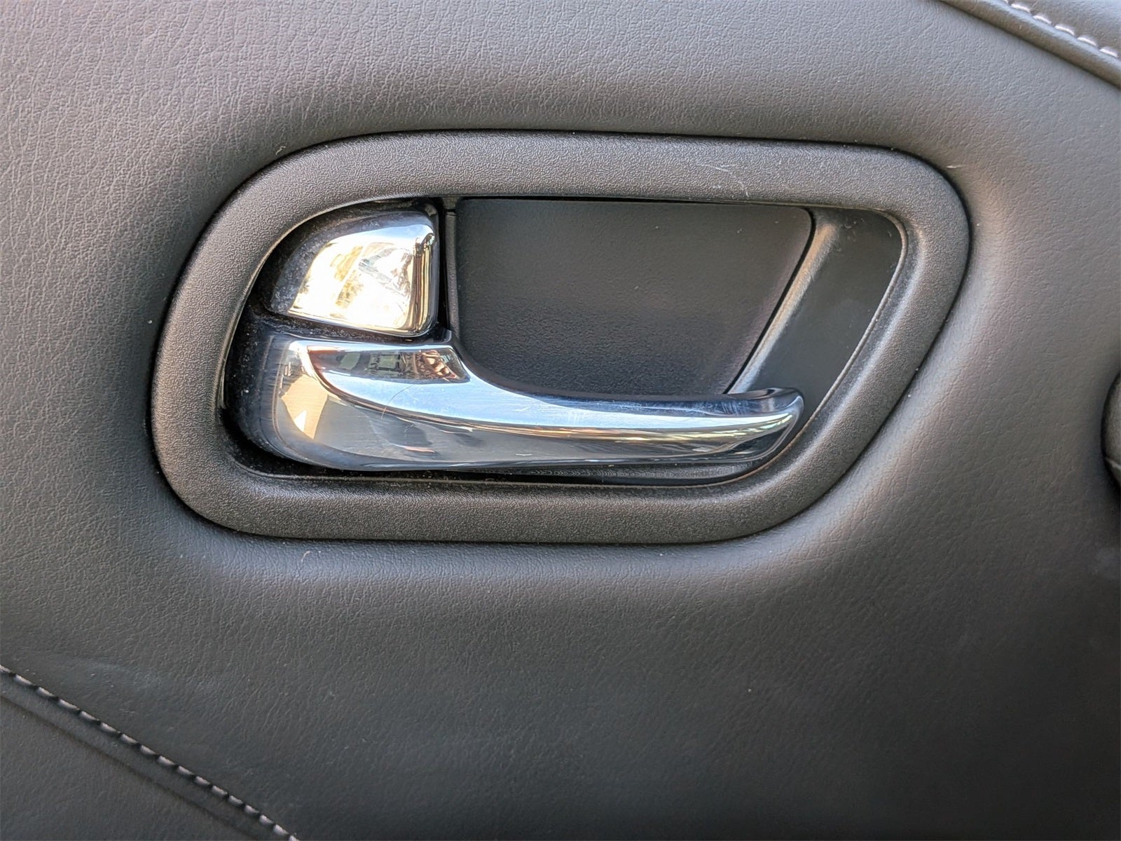 2023 INFINITI QX80 LUXE