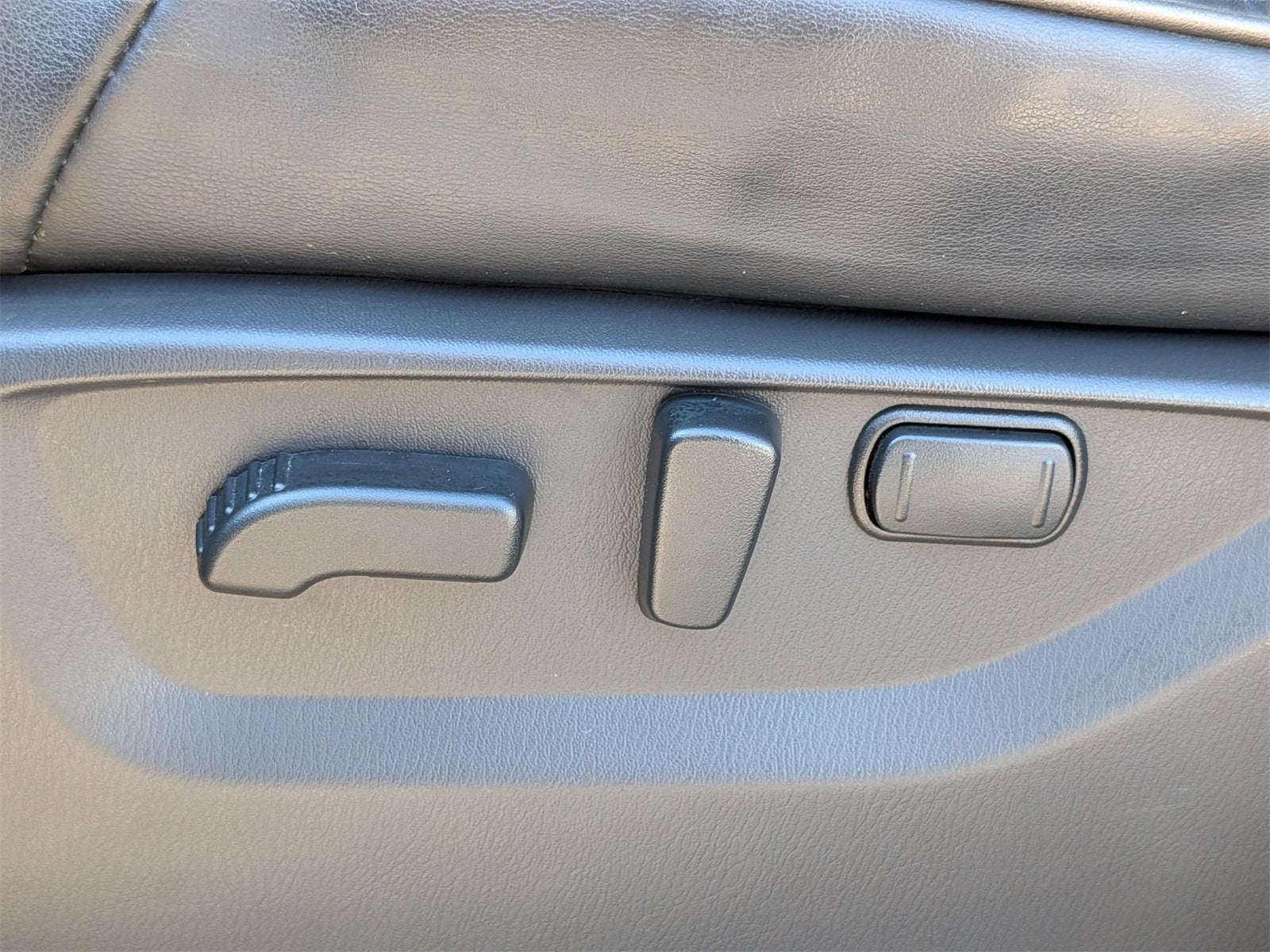 2023 INFINITI QX80 LUXE