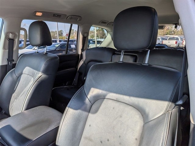 2023 INFINITI QX80 LUXE