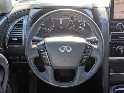 2023 INFINITI QX80 LUXE