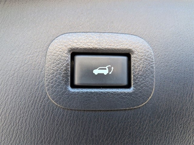 2023 INFINITI QX80 LUXE