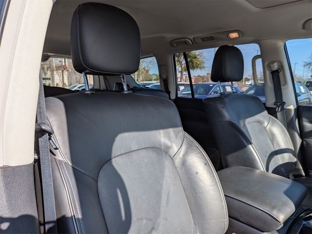 2023 INFINITI QX80 LUXE