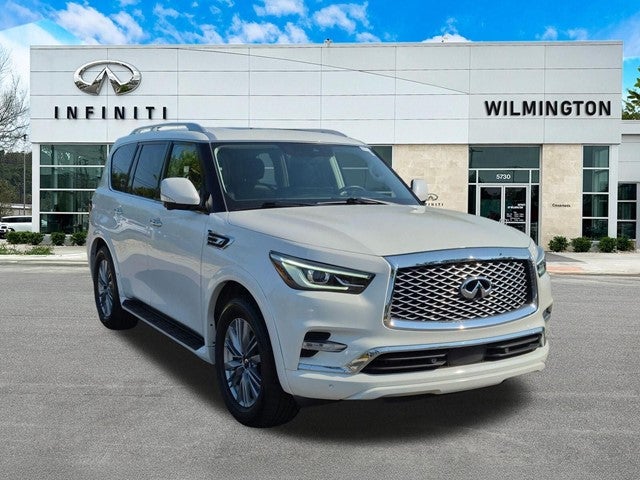 2023 INFINITI QX80 LUXE