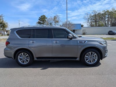 2019 INFINITI QX80 LUXE