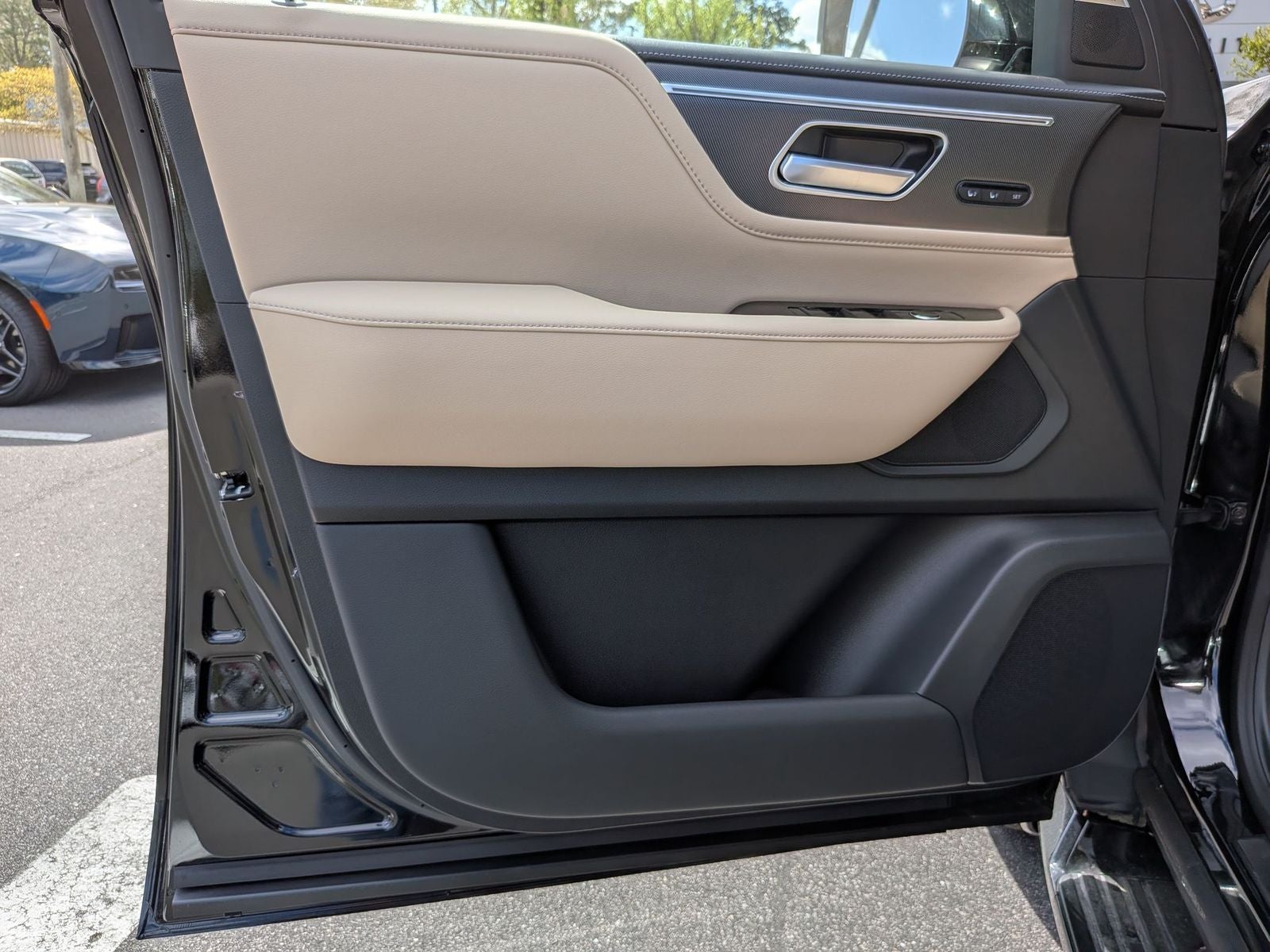 2026 INFINITI QX80 PURE