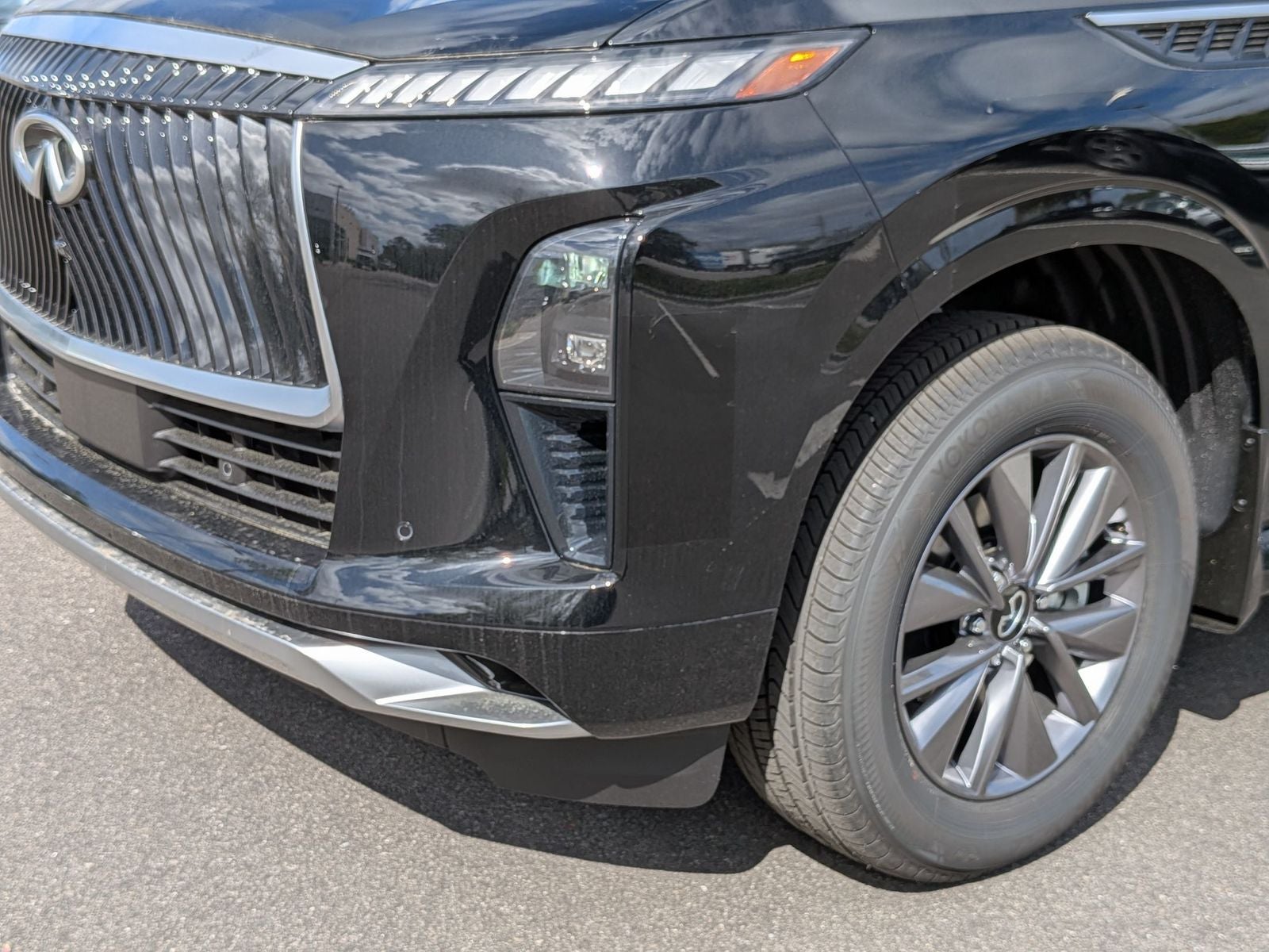 2026 INFINITI QX80 PURE