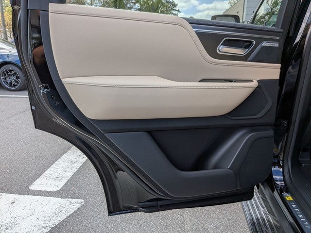 2026 INFINITI QX80 PURE