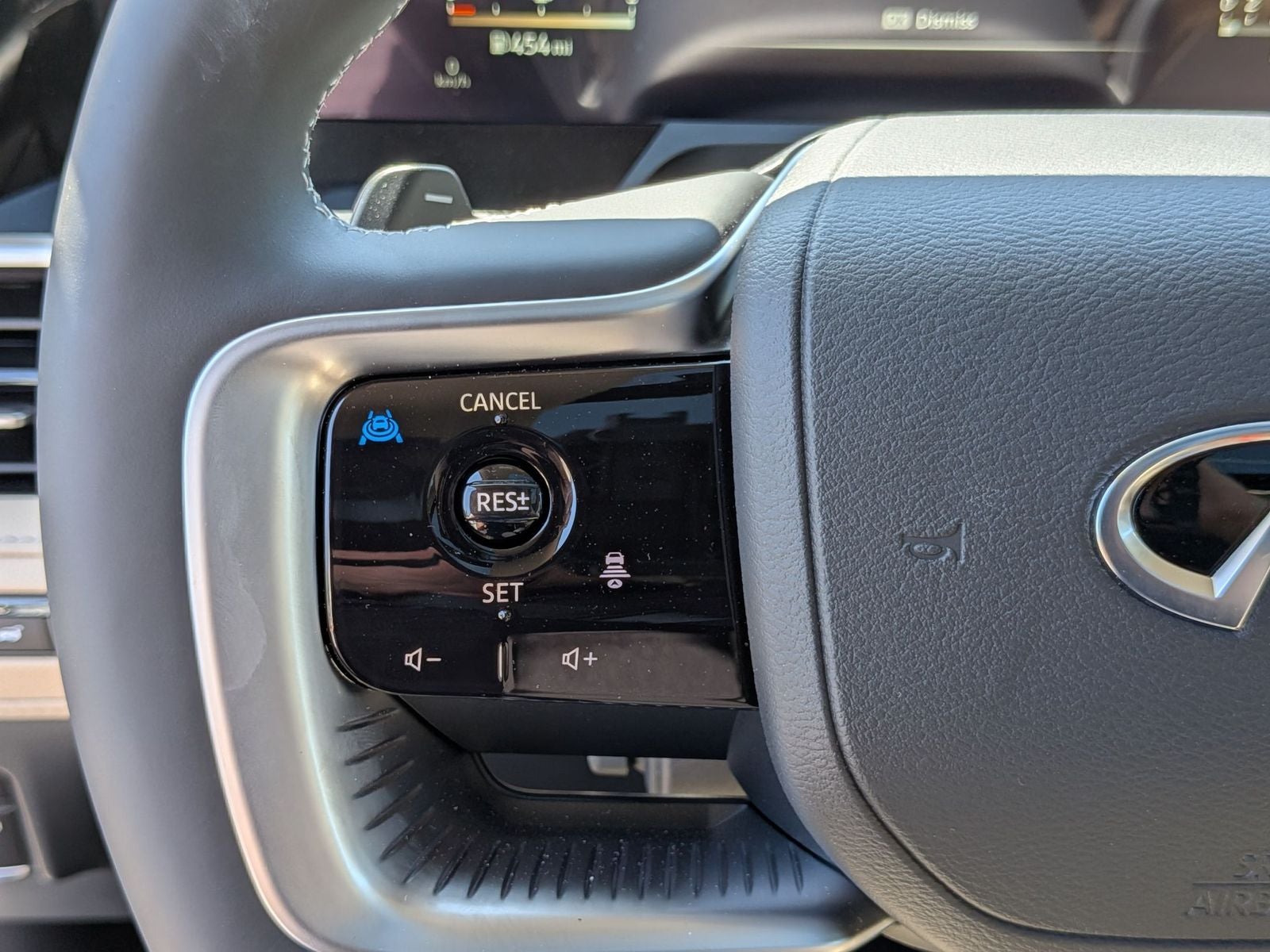 2026 INFINITI QX80 PURE