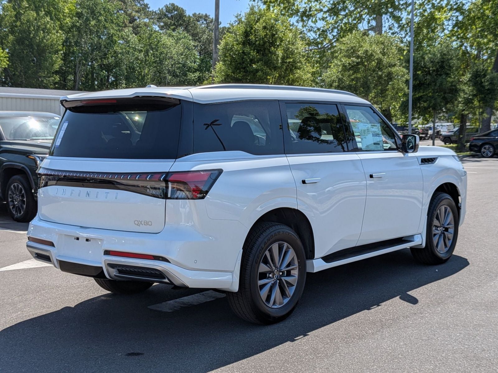 2026 INFINITI QX80 PURE