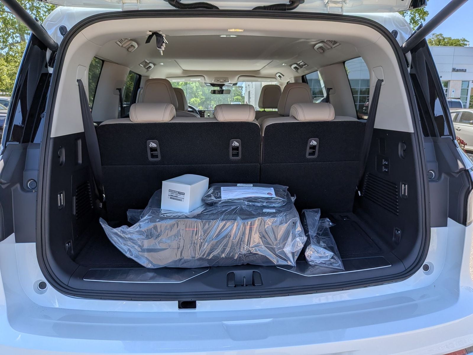 2026 INFINITI QX80 PURE