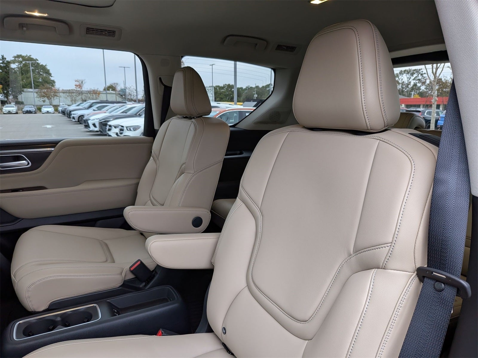 2026 INFINITI QX80 PURE