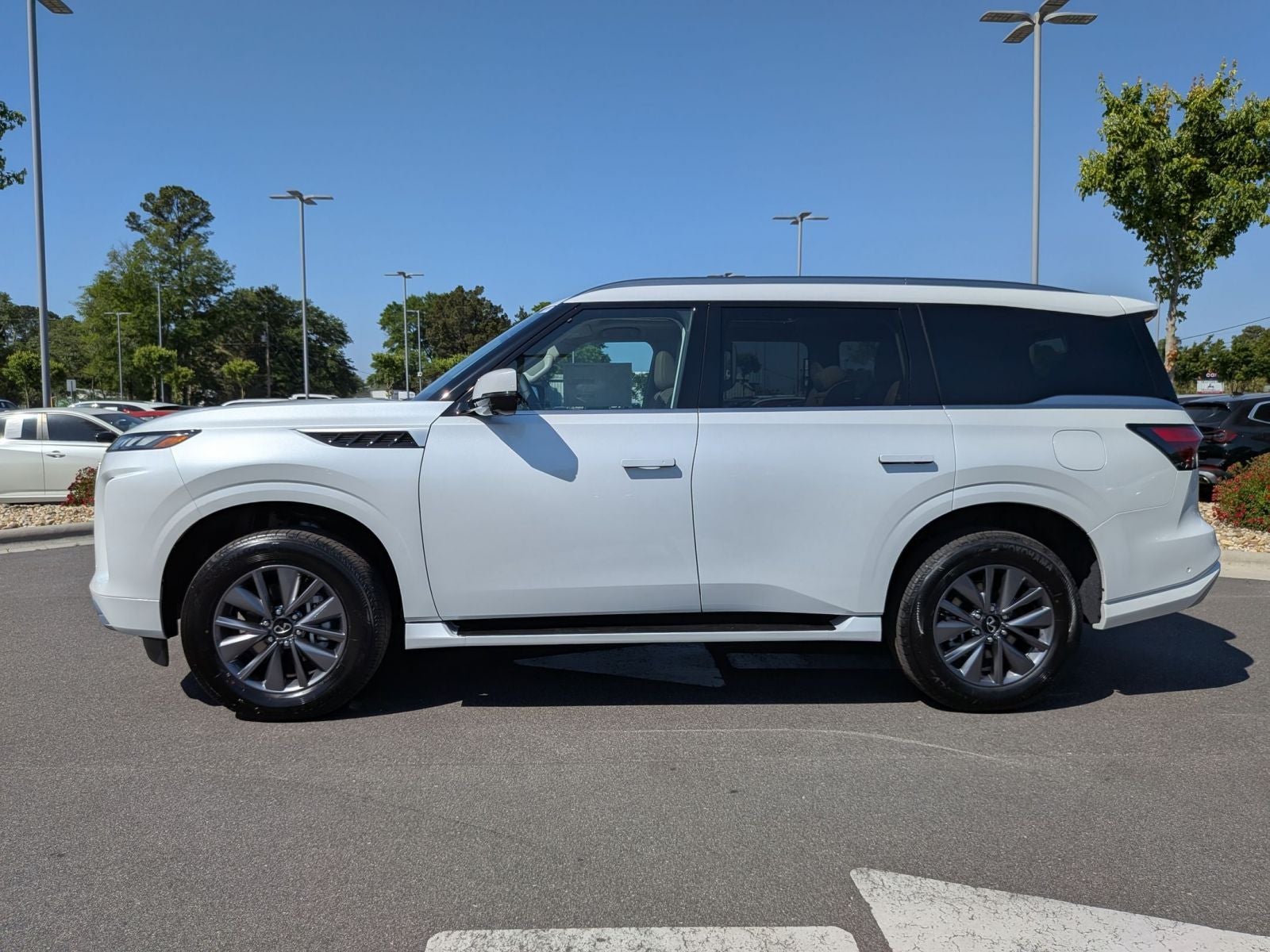 2026 INFINITI QX80 PURE