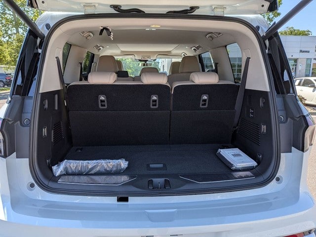 2026 INFINITI QX80 PURE