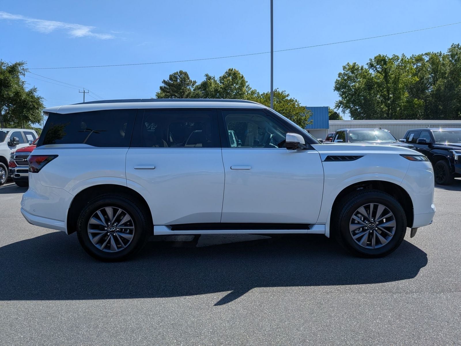 2026 INFINITI QX80 PURE