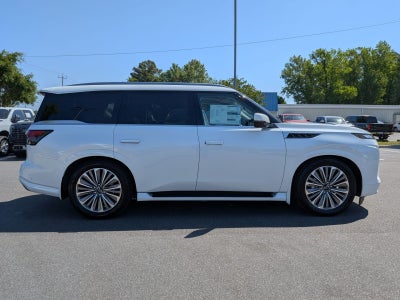 2026 INFINITI QX80 LUXE
