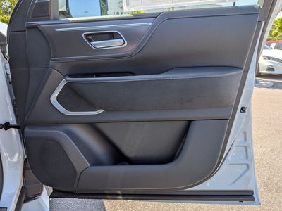 2026 INFINITI QX80 LUXE
