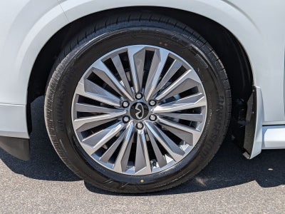 2026 INFINITI QX80 LUXE
