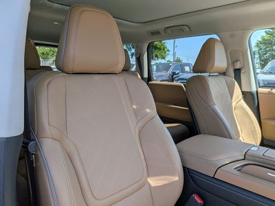 2026 INFINITI QX80 LUXE