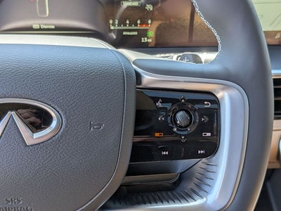 2026 INFINITI QX80 LUXE
