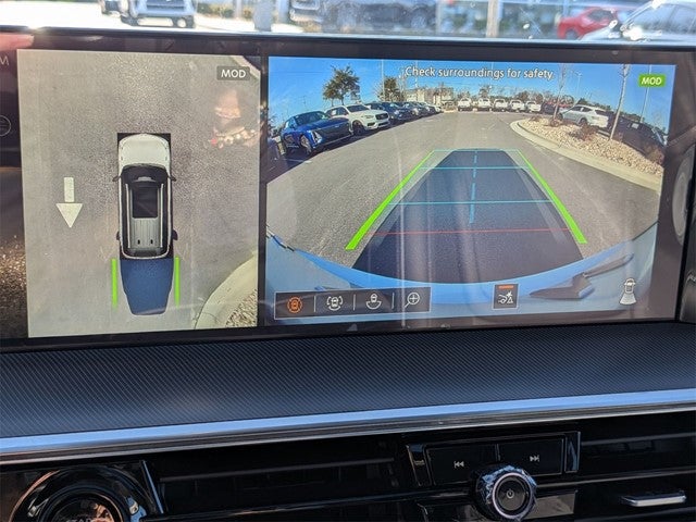 2026 INFINITI QX80 LUXE