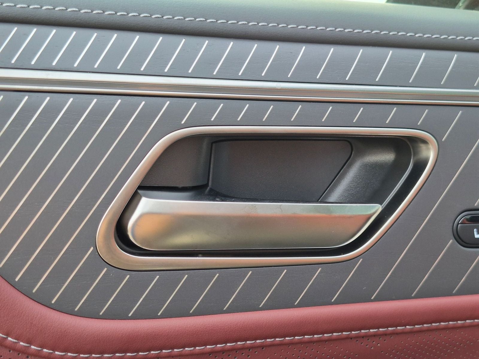 2027 INFINITI QX80 AUTOGRAPH