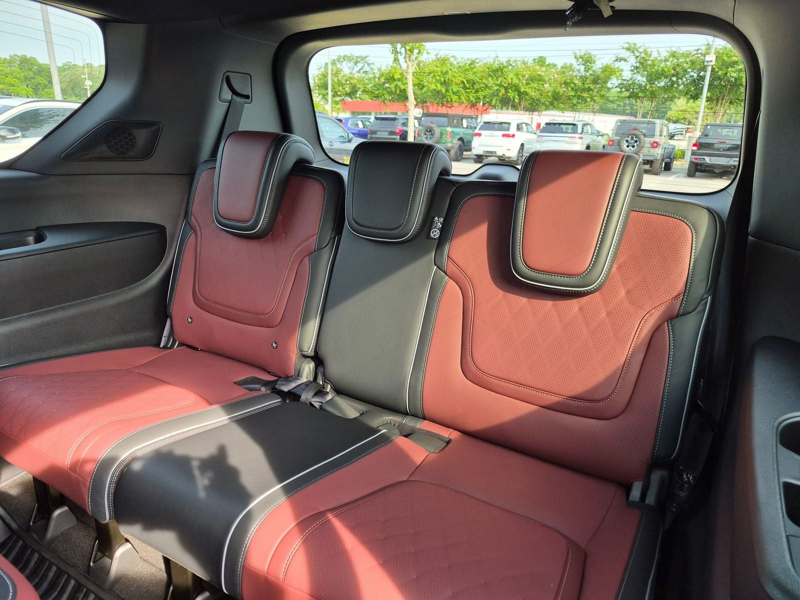 2027 INFINITI QX80 AUTOGRAPH