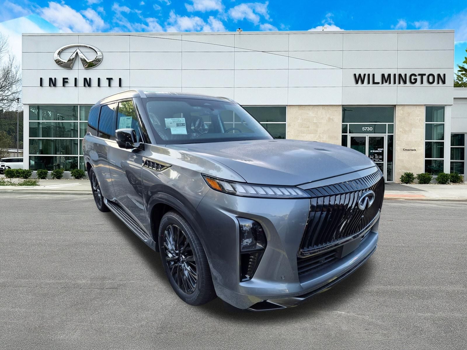 2027 INFINITI QX80 AUTOGRAPH