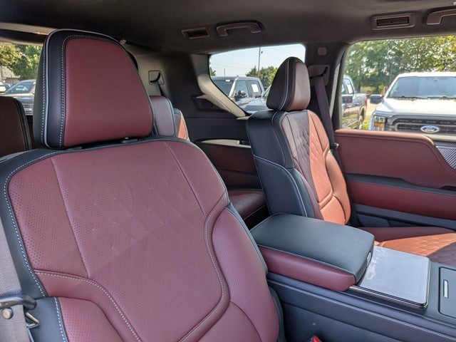 2027 INFINITI QX80 AUTOGRAPH