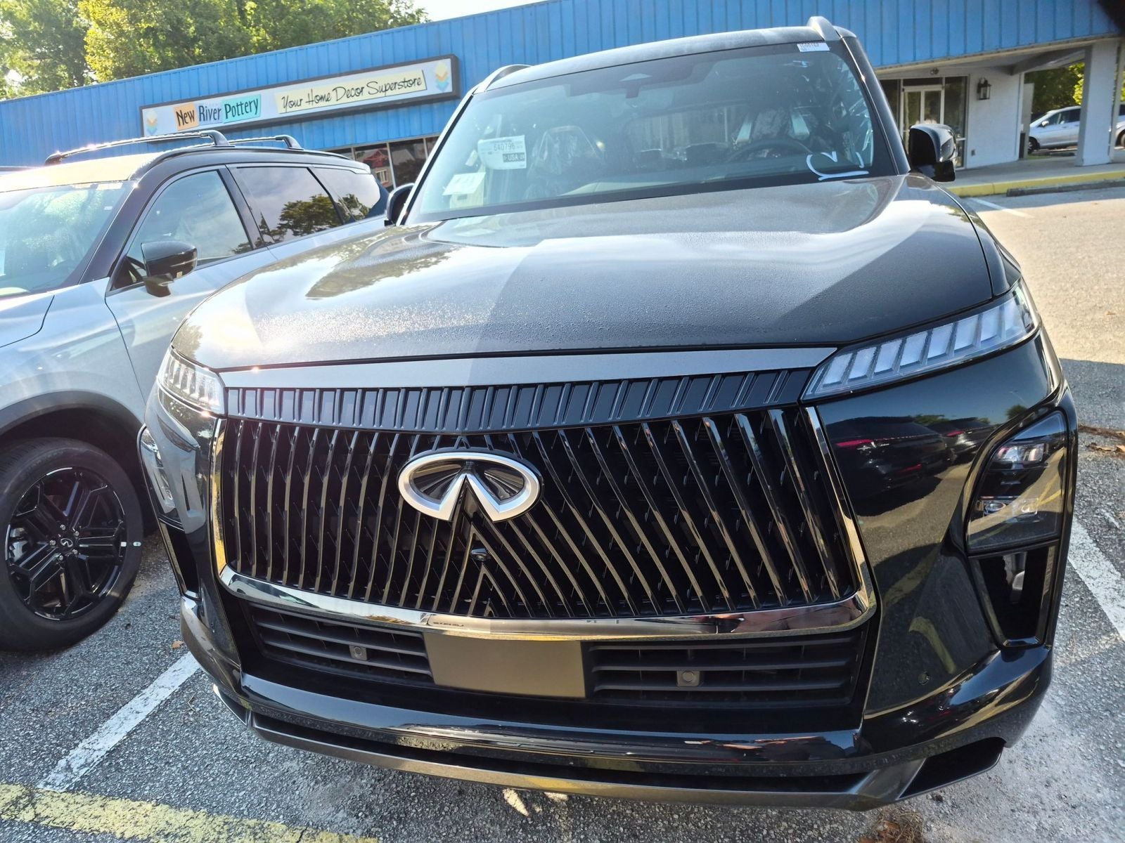 2027 INFINITI QX80 AUTOGRAPH