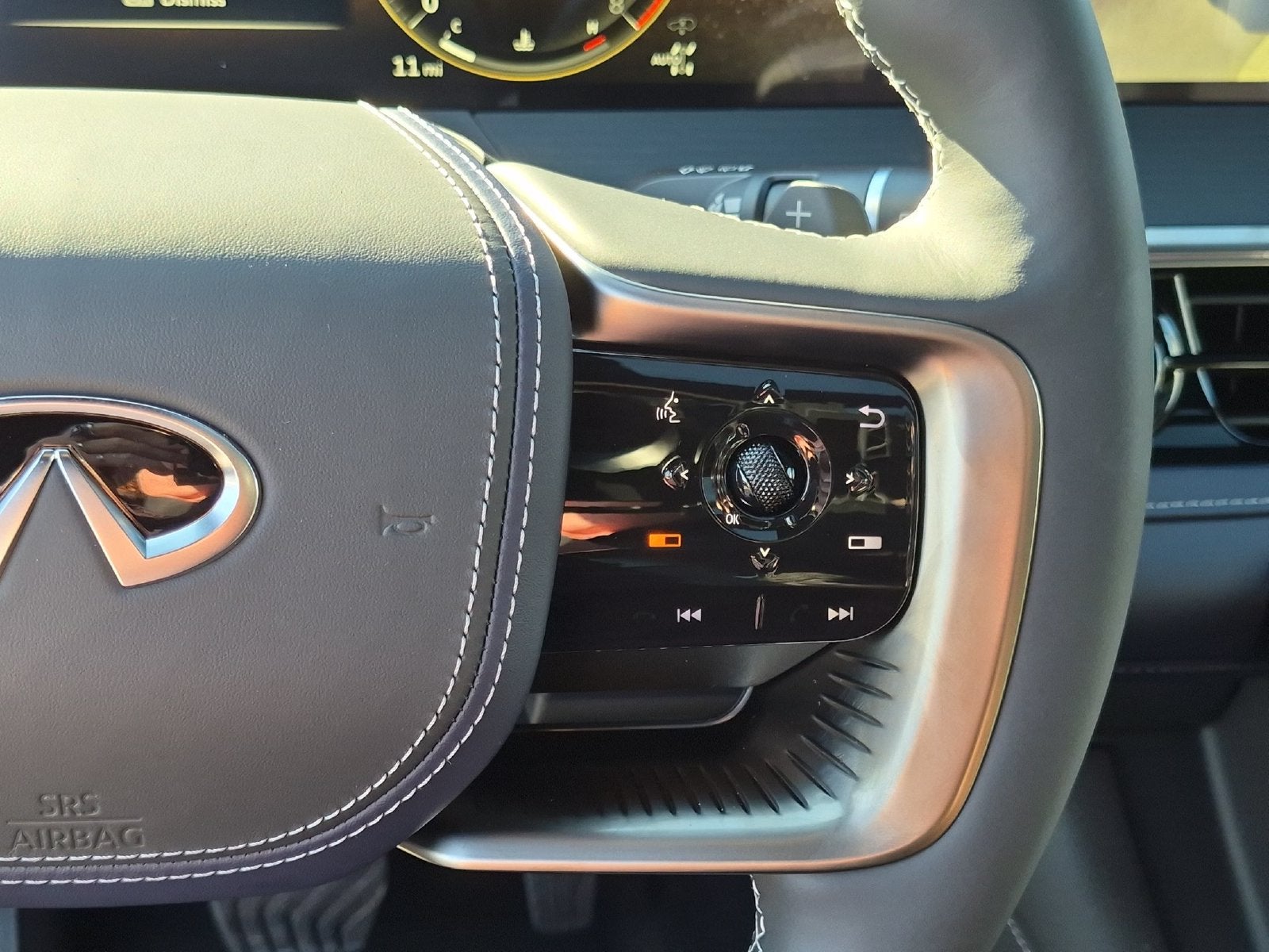 2027 INFINITI QX80 SPORT
