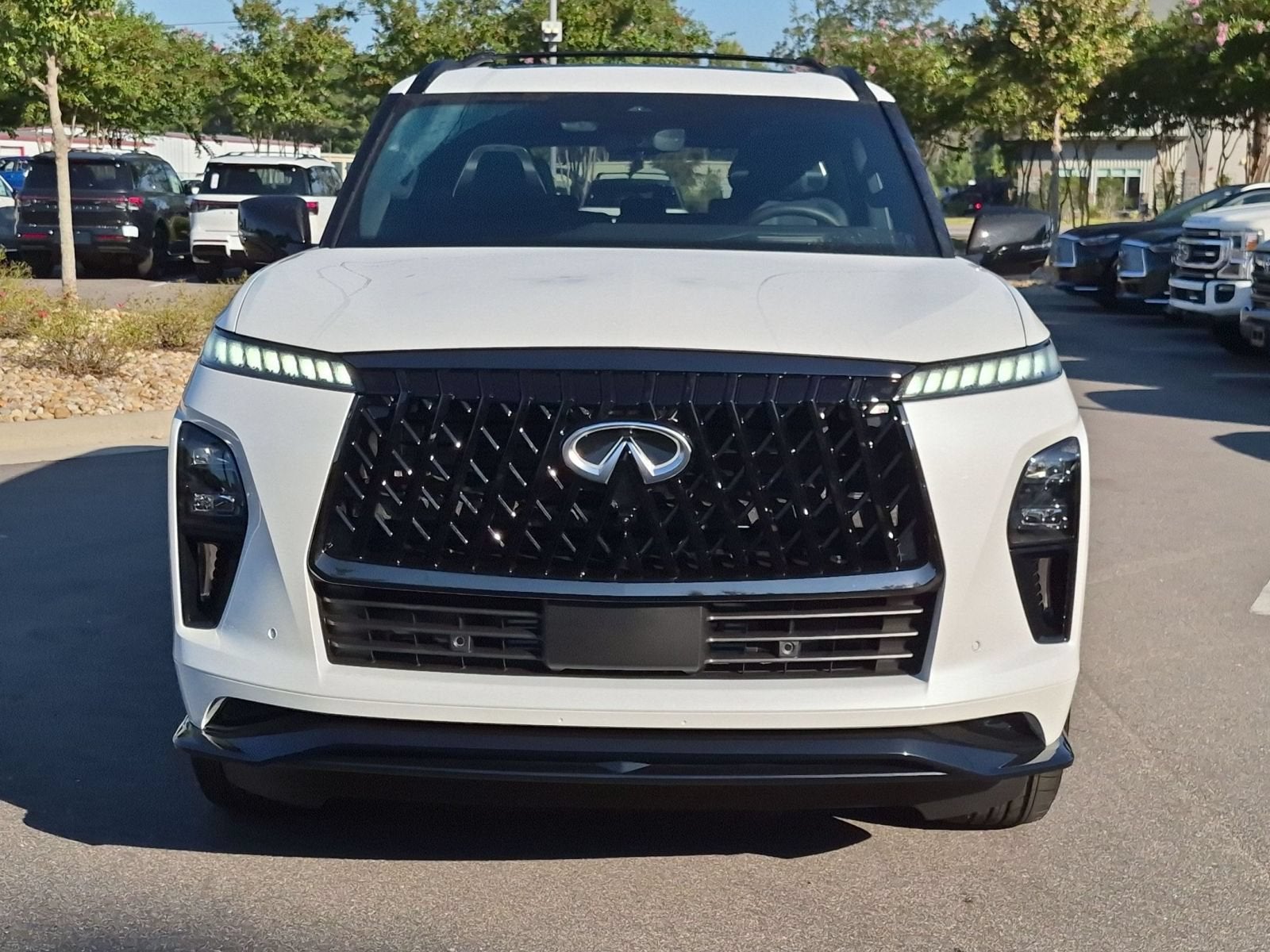2027 INFINITI QX80 SPORT