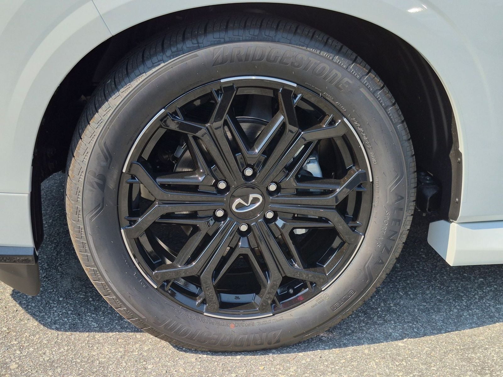 2027 INFINITI QX80 SPORT