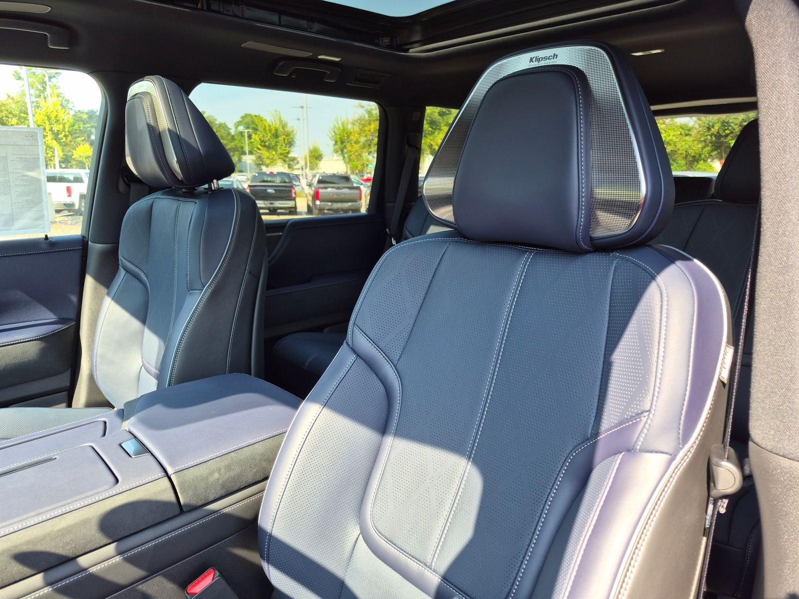 2027 INFINITI QX80 SPORT
