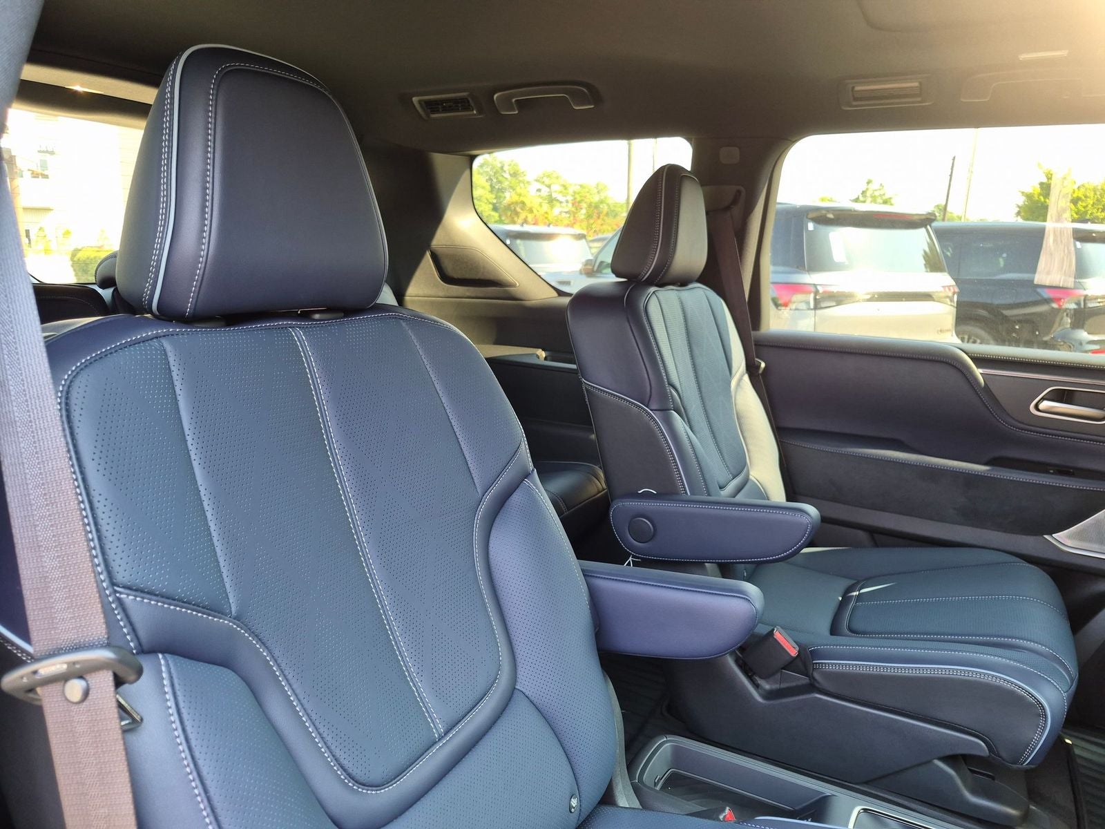 2027 INFINITI QX80 SPORT