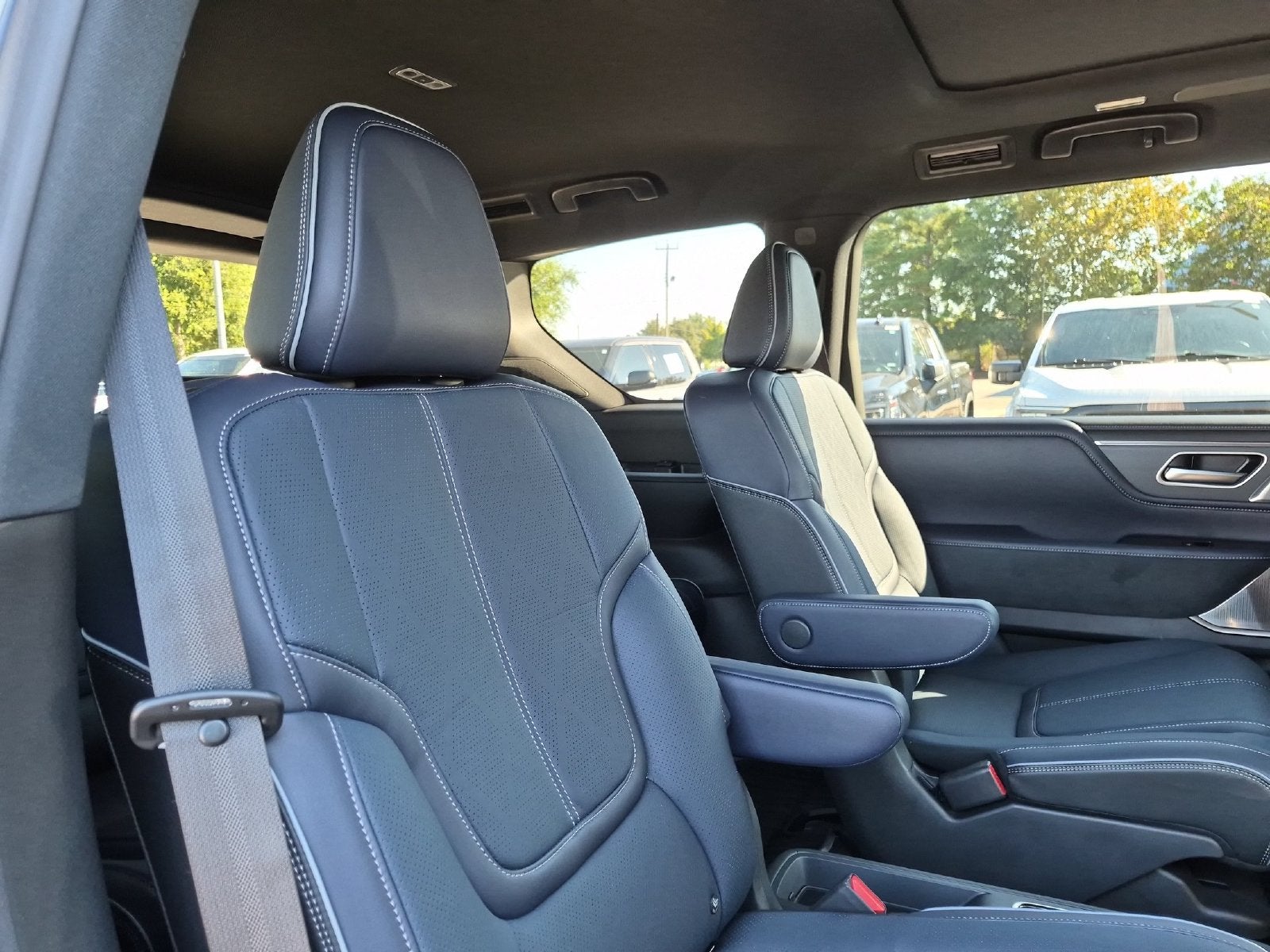 2027 INFINITI QX80 SPORT