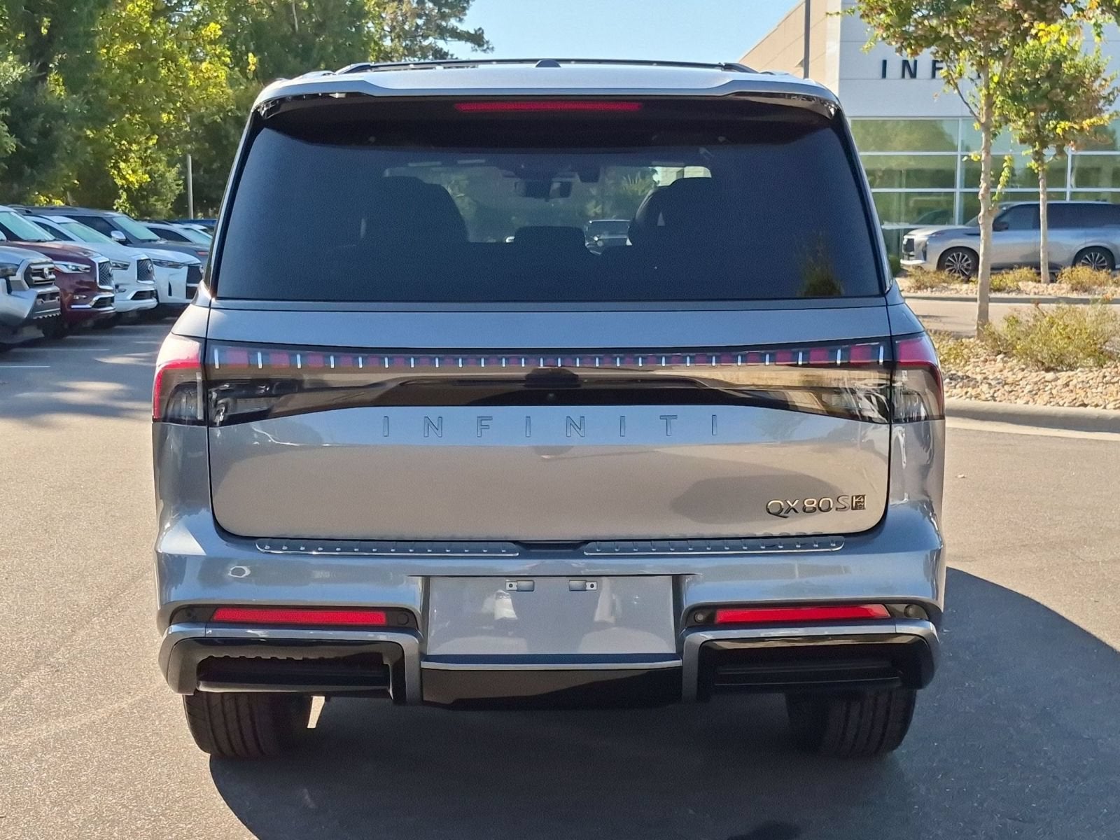 2027 INFINITI QX80 SPORT