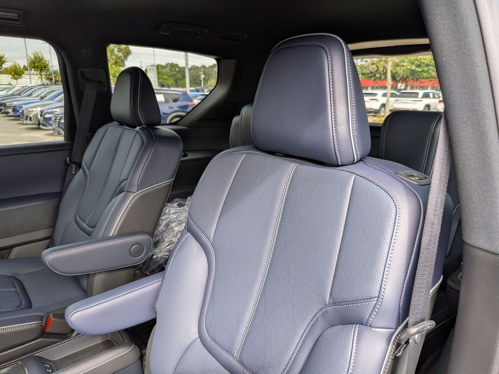 2027 INFINITI QX80 SPORT