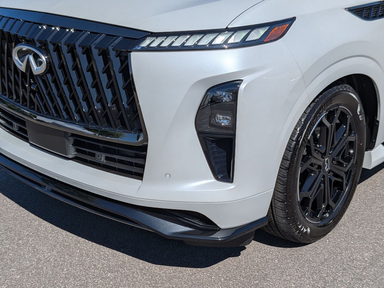 2027 INFINITI QX80 SPORT