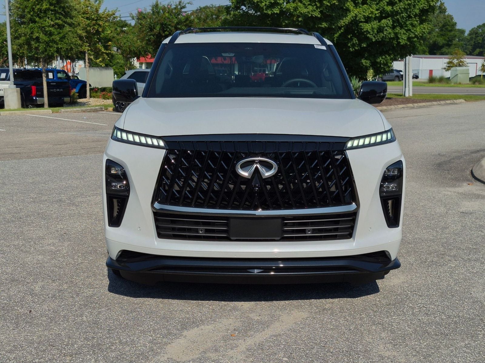 2027 INFINITI QX80 SPORT