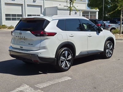 2025 Nissan Rogue SL