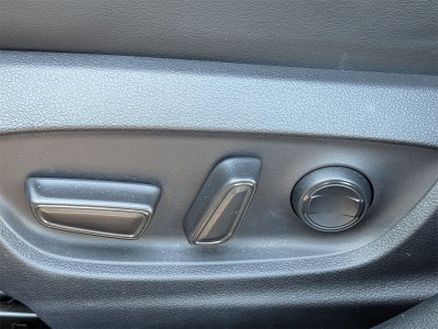 2021 Toyota Prius XLE