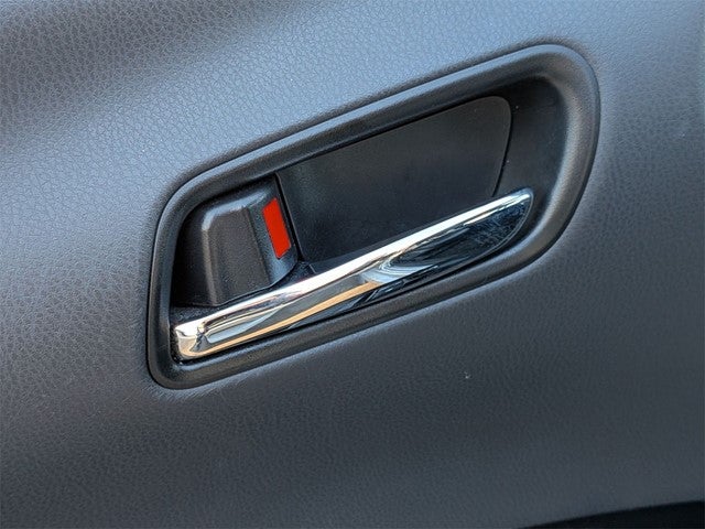 2021 Toyota Prius XLE