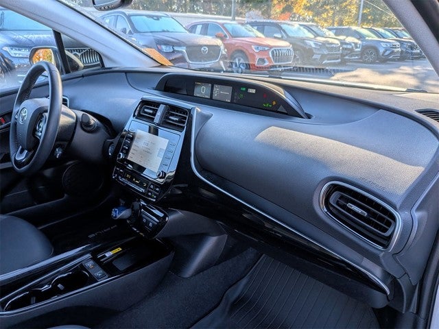 2021 Toyota Prius XLE