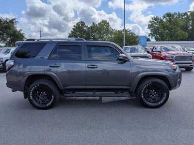 2022 Toyota 4Runner SR5 Premium