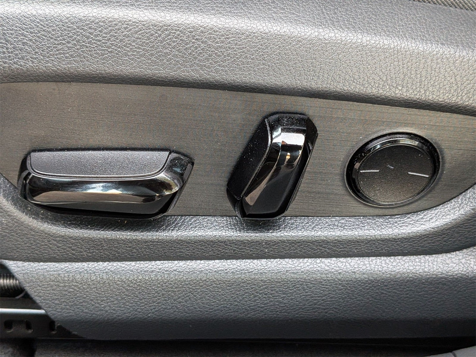 2023 Lexus UX 250h F SPORT Handling