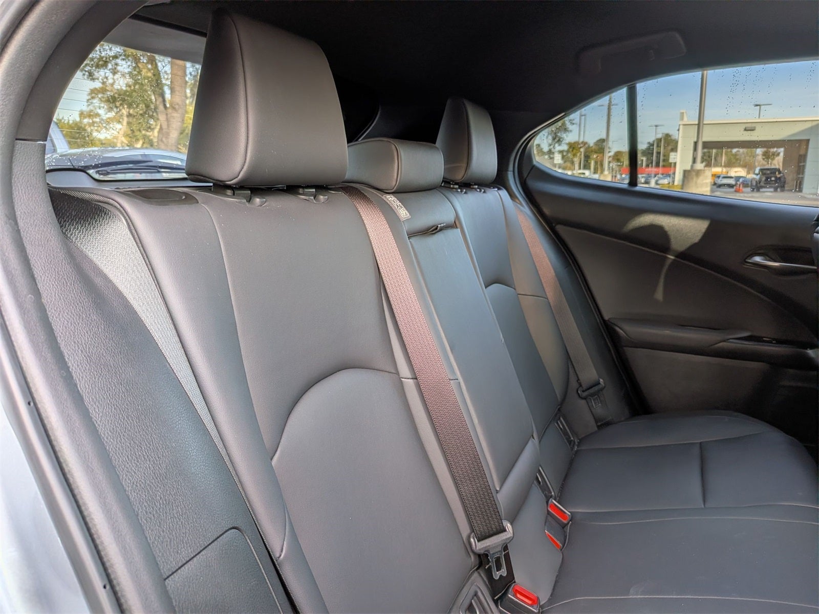 2023 Lexus UX 250h F SPORT Handling