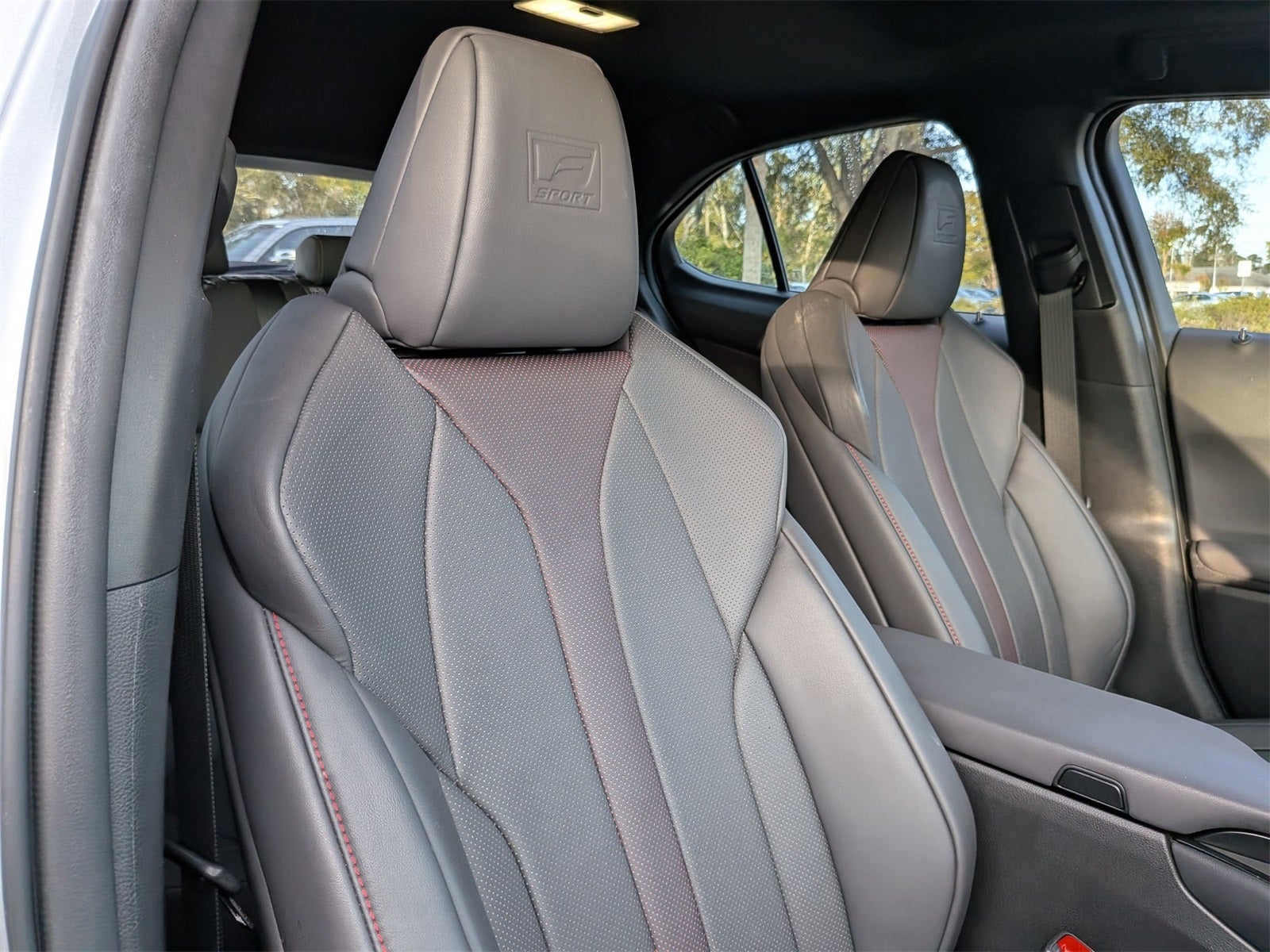 2023 Lexus UX 250h F SPORT Handling